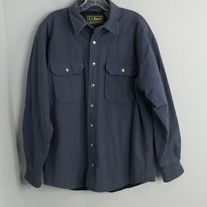 LL BEAN Men's Quilted Snap Front Jacket Medium